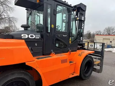 USED 2016 DOOSAN D90S-7