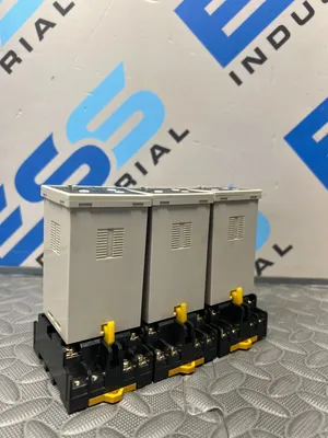 Omron E2CA-AL4E Electrical/PLC/Automation | ESS Industrial Equipment Sales (2)