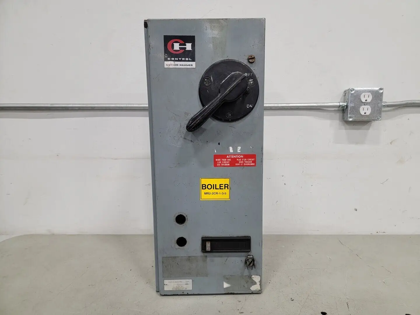 A-C Magnetic Combination Starter with Motor Circuit Switch Enclosure Only