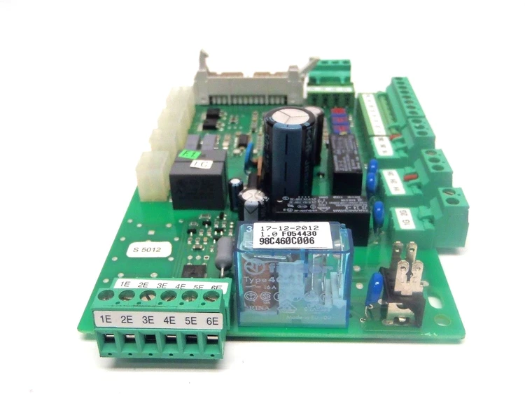 Used CAREL 99498B Interface Board 17-12-12 1.0 F054430 I/O Boards & Replacement Parts Michigan US | Maverick Industrial Sales #1397132