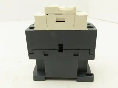 Schneider LC1D09G7 Contactor 120V Coil 9A 600VAC 3PH 1NO/1NC 8Hp