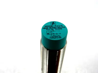 NEW PEPPERL & FUCHS NBN8-18GM80-WS-V93 PROXIMITY SENSOR NBN818GM80WSV93
