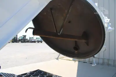 Used 2019 VOLVO VHD64B200 Vacuum Truck Texas US | Roll Off Truck World #1492017