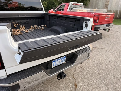 Used 2024 GMC SIERRA 2500HD Pickup Trucks Michigan US | Miedema Asset Management Group #1414373