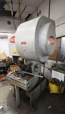32 TON HEIM FLYWHEEL TYPE OBI PRESS MODEL #3