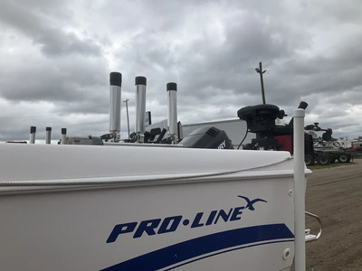 USED 2004 PRO-LINE 22 WALK