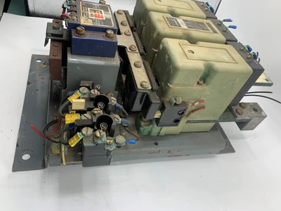 Furnas Size 5 Starter  14KF32AA, 200HP, 300A, 600V, Dual Volt Co