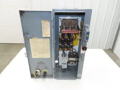 Square D 8538SBG13S Fusible Combination Starter 193-EEDB Heater Size 0 30A 3PH
