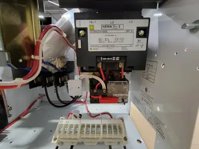 NEW SQUARE D MODEL 6