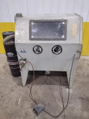SKAT BLAST DRY BLAST SYSTEM ABRASIVE AIR SAND SHOT BOOTH & DUST COLLECTOR: YOBRO #24818