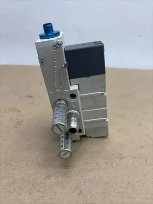 USED SMC Smc VQc4200-51/VQ4000-PW-03F-DAM00278