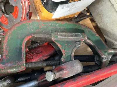 Used RIDGID 400 Pipe Threaders Ohio US | HGR 24 #1285655