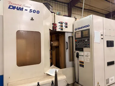2002 DAEWOO DHM 500 Horizontal Machining Centers | Tight Tolerance Machinery (2)