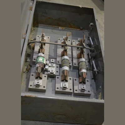 CEB 400 Amp Disconnect