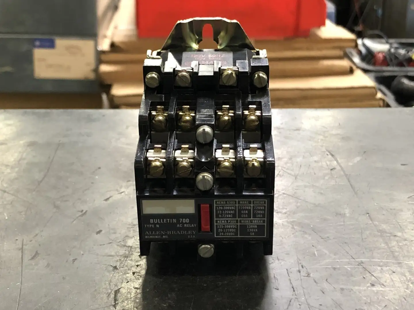 USED ALLEN-BRADLEY 700-N800A1