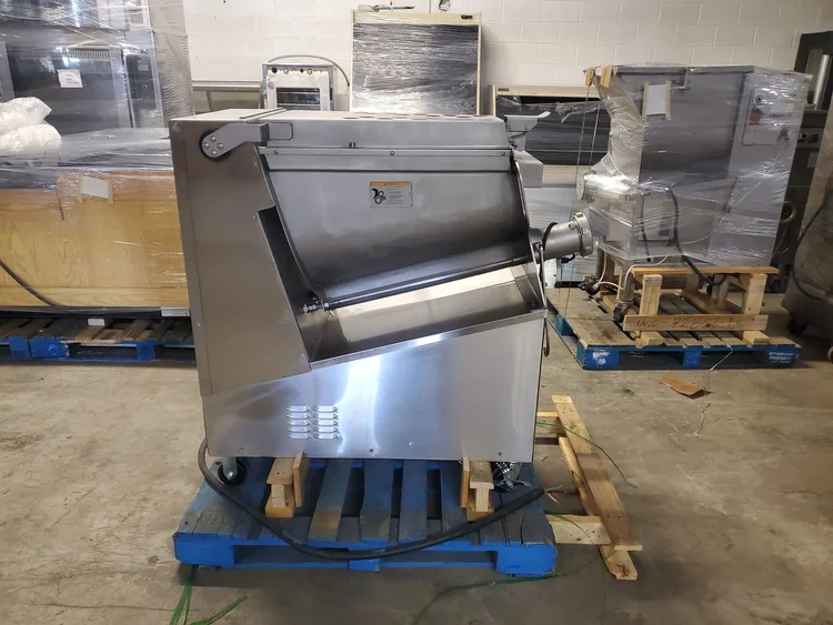 Used _UNKNOWN_ _UNKNOWN_ Grinder Mixer North Carolina US | Renew-A-Cart Supermarket Equipment #1068445