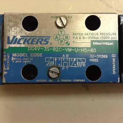 USED VICKERS DG4V3S82CVMH560