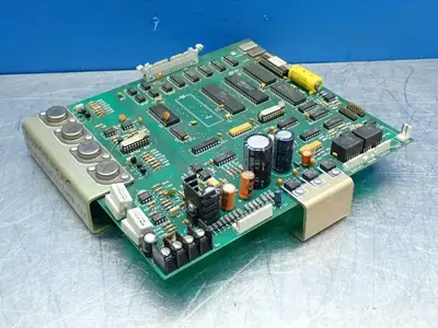 USED HAAS AUTOMATION 323051E