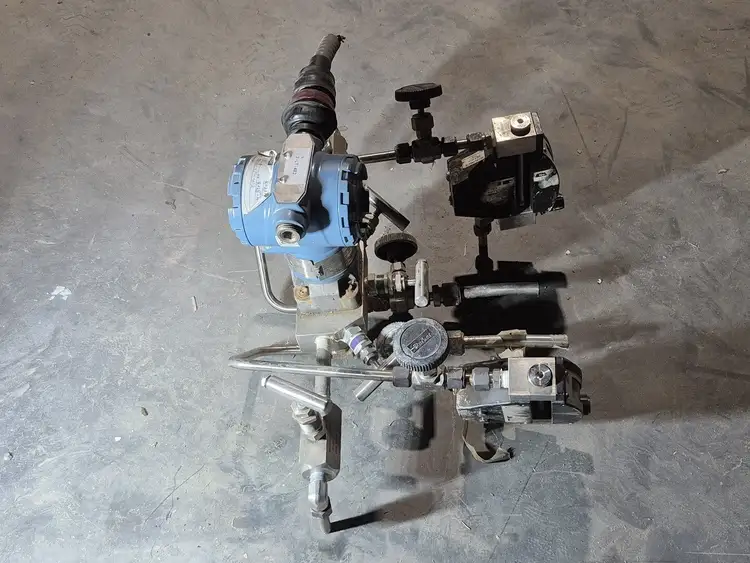 Used ROSEMOUNT 3051CD1A52A1AC6 Misc Electrical & Power Parts British Columbia CA | Lenmark #478026