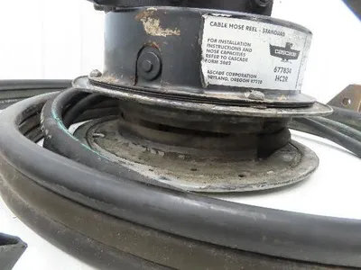 Cascade 677834 HC2R 6-N-1 Cable Hose Reel Forklift Hydraulic Attachment Right