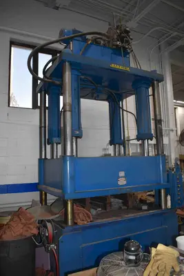 USED HANNIFIN 4 POST