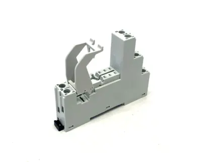 USED ALLEN BRADLEY 700-HN222
