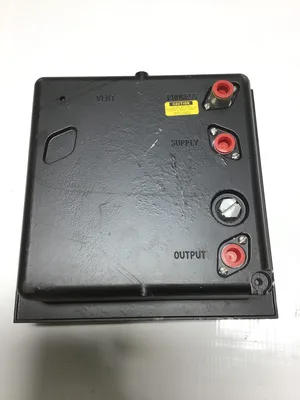 Ametek 33KB1300-3030 Pneumatic Pressure Controller 0/30PSI