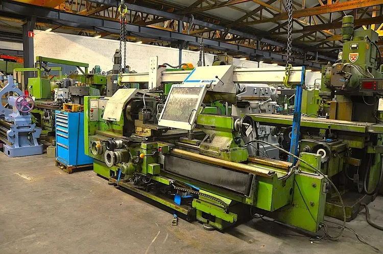 Used VDF BOEHRINGER GOPPINGEN Ø 820 X 2000 MM Engine Lathes BE | Apt International N.V #361678