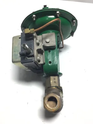 Baumann 24548 Pneumatic Threaded Control Valve 5-15 PSI