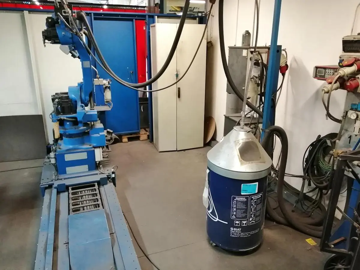 Used 2011 YASKAWA MOTOMAN DX 100 Robots CZ | Amaron s.r.o. #1068055