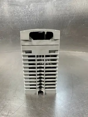 PARKER AC DRIVE 650 Series 650V-21130010-001P00-B2 (BIN-1.5.5)