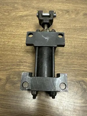 USED SCHRADER BELLOWS FLA100821