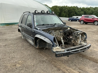 USED 2005 JEEP LIBERTY