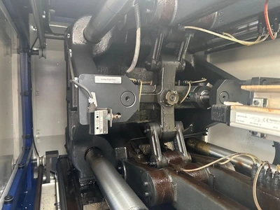 Used 2017 HAITIAN MA900 Injection Molding Machines GB | Charter Auctions #1364770