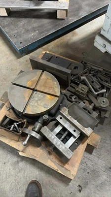 LOT OF Milling Machine Tooling Milling Attachments & Heads | Global Machine Brokers, LLC (1)