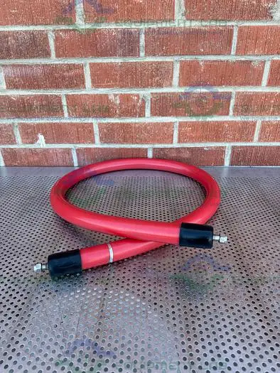 Used HUBER INSULATED FLEXIBLE CHILLER HOSE 78" W/ 1/2"  NPT FITTING Hoses | Equipment Lab #486899