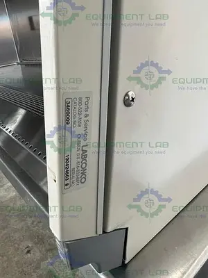 USED LABCONCO 3460009 CLASS II TYPE A2 PURIFIER 6 FT BIOLOGICAL SAFETY CABINET 115V