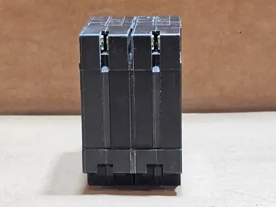 New | in-Stock SCHNEIDER ELECTRIC CHOMT1515230 Switchgears British Columbia CA | Lenmark #1438334