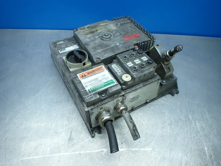 Used SEW EURODRIVE MQD32A/MM30C/Z38G0/AGB1 PLC Input & Output Ohio US | HGR 24 #838781