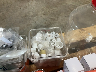 Used MIXED LOT OF BREWERS HARDWARE AND EQUIPMENT Brewing Equipment Michigan US | Miedema Asset Management Group #1761483