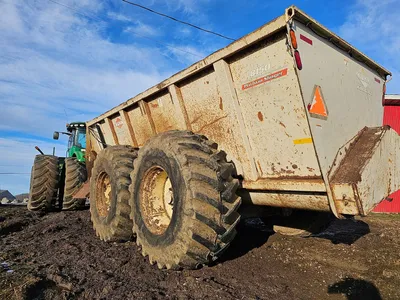 KUHN KNIGHT 8150 PRO TWIN SLINGER Manure Spreaders | Iron Listing (48)