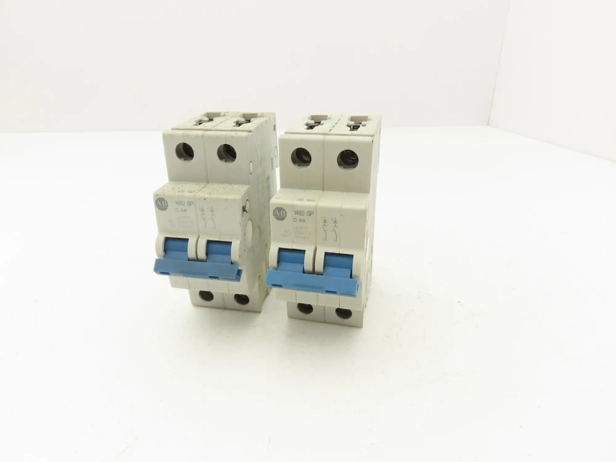 Allen Bradley 1492-SPM2D060 Circuit Breaker 6A 2 Pole 480 VAC Ser D Lot of 2