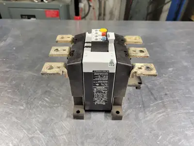 USED MOELLER Z5-160/FF250