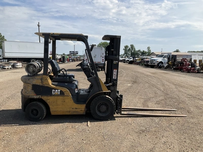 Used CATERPILLAR 2P5000 Liquid Propane Forklifts Michigan US | Miedema Asset Management Group #1301651