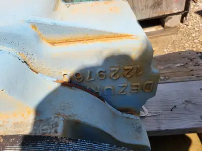 USED DEZURIK 9650220R002