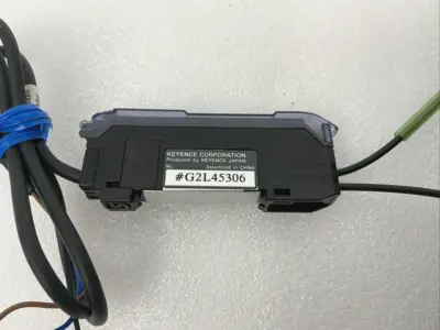 USED KEYENCE FS-V31, G2L45306