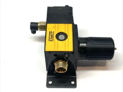 Used Knapp Pneumatic Air Pressure Regulator w/ Wall Mount Bracket Assembly Air Pressure Regulators Michigan US | Maverick Industrial Sales #1395622