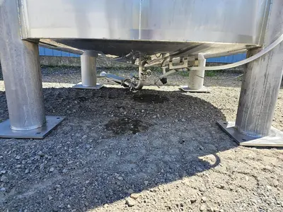 Used ADI Laval 1100 Gallon Tank, 304 Stainless Steel
