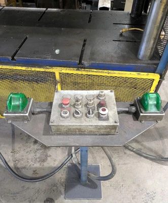 USED 2001 MAGNUM MAGNUM HFP-60 PRESS
