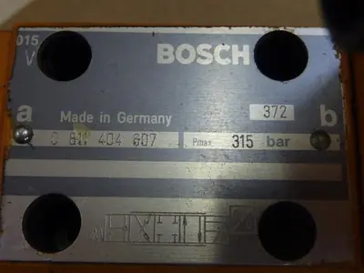 USED BOSCH 0 811 404 607